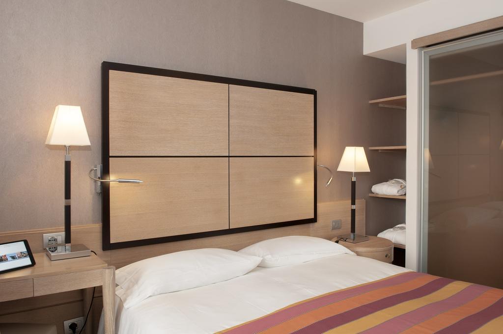 Hotel Savoy Γκράντο Δωμάτιο φωτογραφία